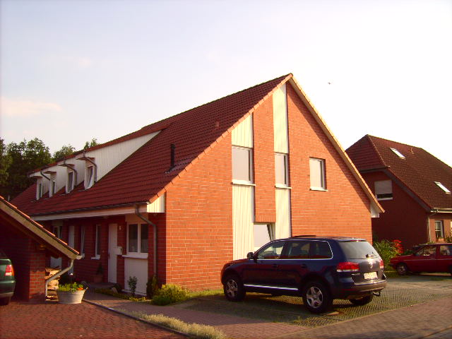 Modernes Reihenendhaus zur Anmietung in Jembke (nah an der Volkswagenstadt Wolfsburg) Modernes Reihenendhaus zur Anmietung in Jembke (nah an der Volkswagenstadt Wolfsburg)