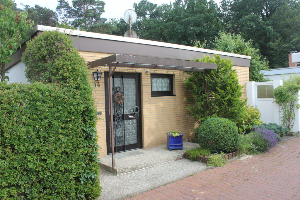 Bungalow im Grünen in äußerst ruhiger Wohnlage – Wolfsburg Detmerode Bungalow im Grünen in äußerst ruhiger Wohnlage – Wolfsburg Detmerode