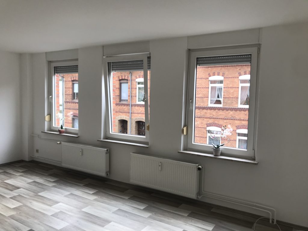 Frisch renovierte Mietwohnung in zentrumsnaher Wohnlage Frisch renovierte Mietwohnung in zentrumsnaher Wohnlage