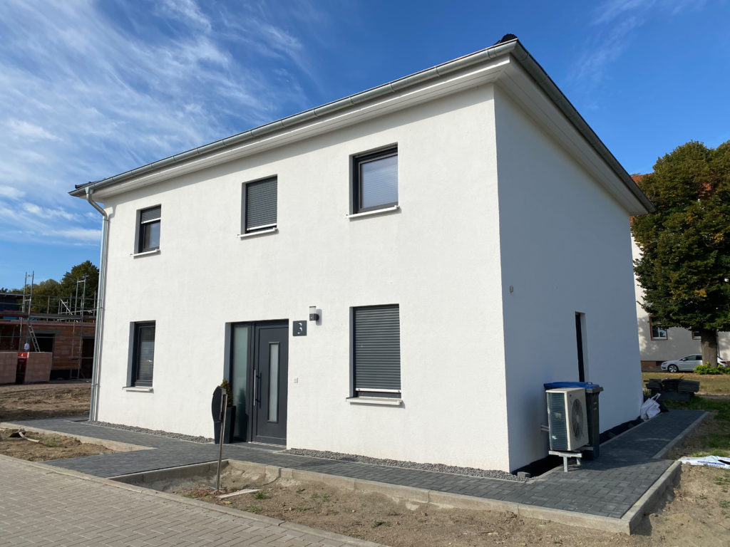 Moderne Stadtvilla in familienfreundlicher Wohnlage Moderne Stadtvilla in familienfreundlicher Wohnlage