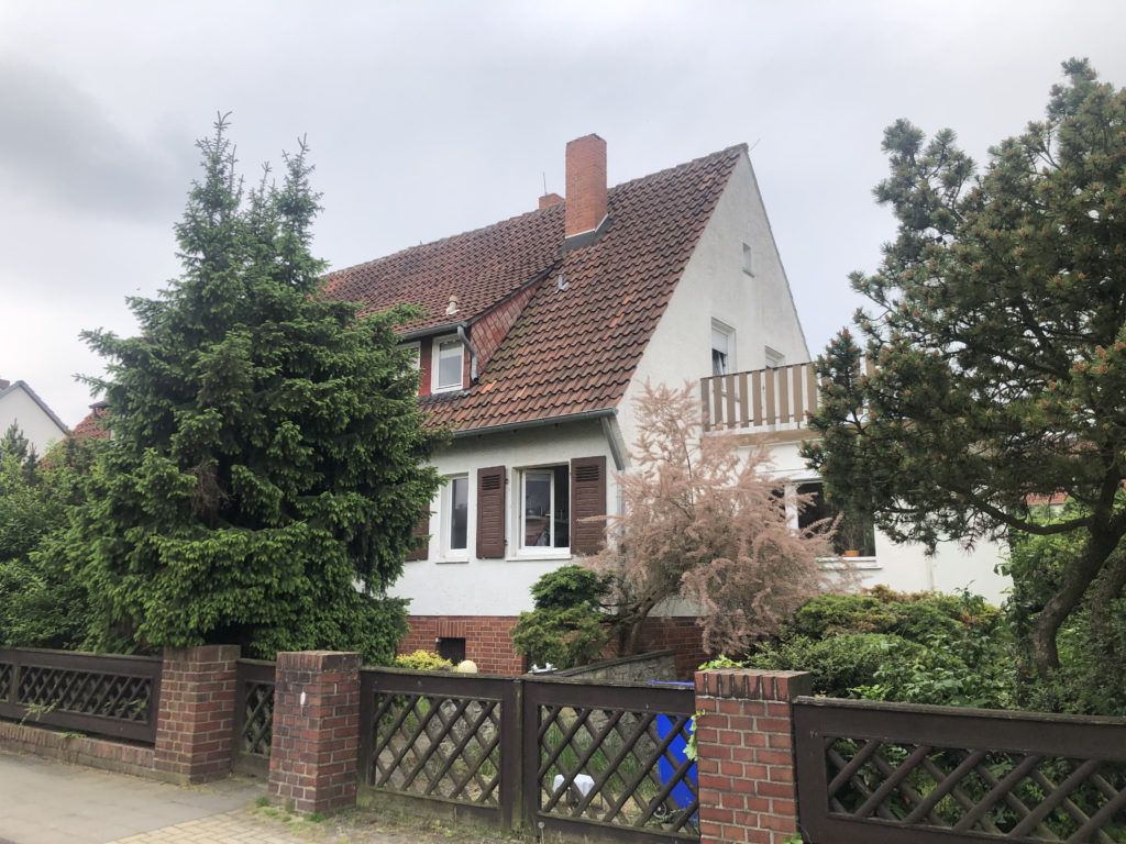 Vermietete Doppelhaushalte in ruhiger Helmstedter Wohnlage Vermietete Doppelhaushalte in ruhiger Helmstedter Wohnlage