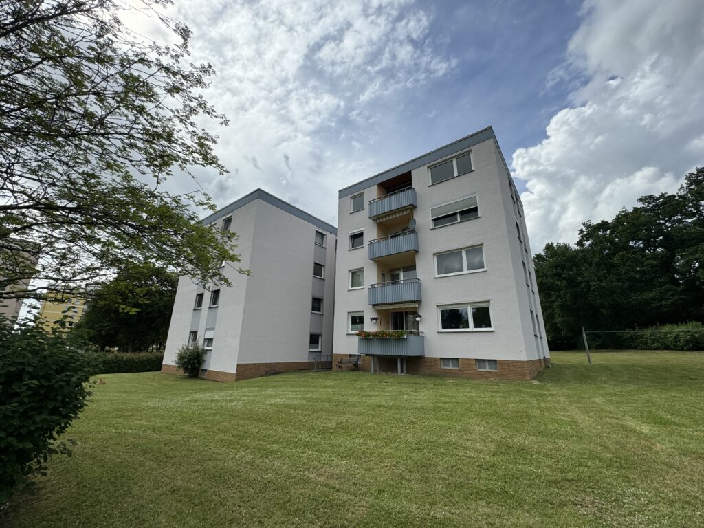 Schöne Eigentumswohnung in Waldrandlage – mit Balkon und Kellerraum