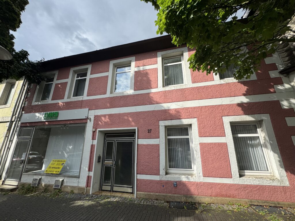 Wohn- und Geschäftshaus in zentraler Lage – Königslutter am Elm Wohn- und Geschäftshaus in zentraler Lage – Königslutter am Elm