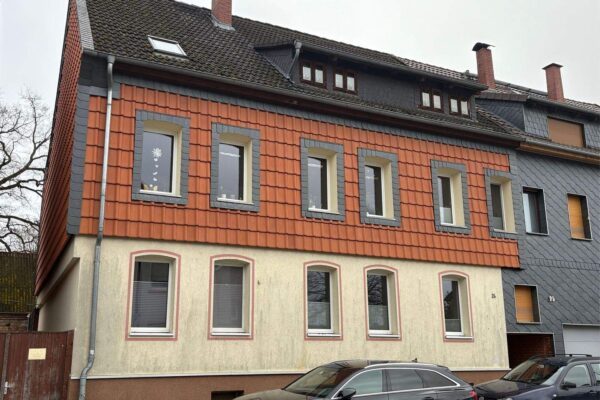Gepflegtes 3-Familienhaus mit Nebengelass Gepflegtes 3-Familienhaus mit Nebengelass